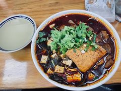 -楚郭君襄阳牛杂面(长寿路店)