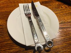 -1886德国汽车餐厅(外滩十六铺码头店)