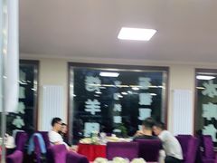 大堂-北京龙庆四季香农家饭庄·灶台鱼·碳烤虹鳟鱼(龙庆峡店)