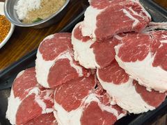 -韩风烤牛肉冷面店