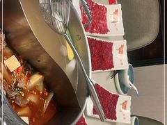 -左庭右院鲜牛肉火锅(浦江欢乐颂店)