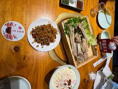 -一群羊手扒肉·火锅·早茶(远东公寓店)