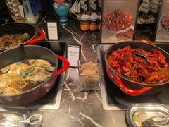 -广州万富希尔顿酒店·感趣自助餐厅·金秋蟹宴生蚝海鲜刺身