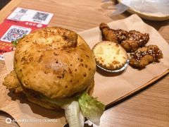 -必胜客(花都百业店)