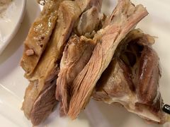 手抓羊肉半斤-贯贯吉·清真餐厅(浙江中路店)