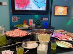-唯爱KTV聚会餐厅(仙林东城汇店)