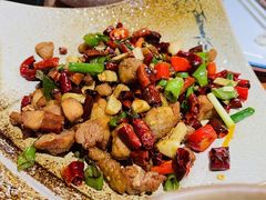 -滇香肴·云南菜蒸汽石锅鱼(云南北路店)