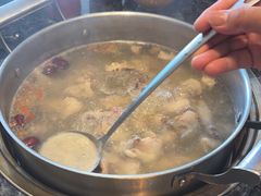 -一席地·本地鸡窝·杭帮鸡火锅(萧山银隆百货店)