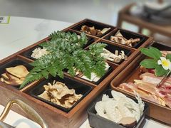 -花菇朵 ll 野生菌锅·精品滇菜(后沙峪店)