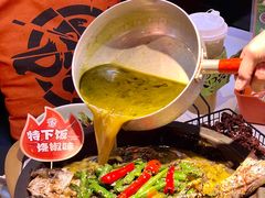 -鸣记脆皮烤鱼·海鲜烤鱼(三八广场店)