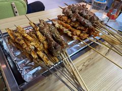 -烤满分·东北烧烤(首经贸店)