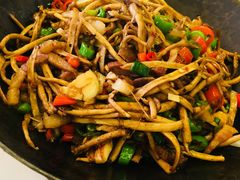 干锅鲜茶树菇-马凯餐厅(长椿街店)