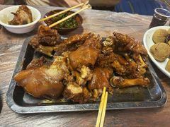 -王万妈卤猪脚(青岩交通路)