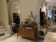 -春树下·树屋花房西餐厅(罍街AS1980店)