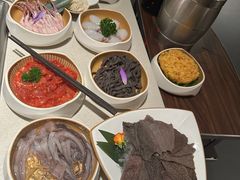 -海底捞火锅鲜切牛肉主题店(长寿路店)