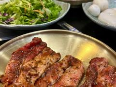 -臻牛烤肉