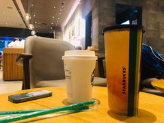 -星巴克(成都东站店)