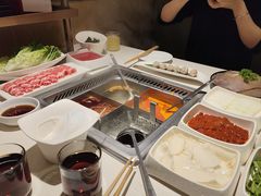 -海底捞火锅(盈石八一广场店)