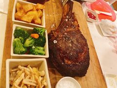 -宴悦海鲜餐厅·游水海鲜·牛排(亚龙湾瑞吉店)