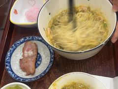 -百年老字号·观振兴蟹黄面·三虾面·苏式面(观前街富仁坊巷店)