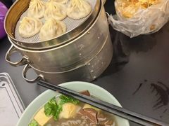 汤包-金原鸭血粉丝汤·汤包·脆皮烤鸭(南京博物院店)