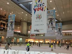 -冰纷万象滑冰场(深圳万象城店)