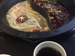 -重庆德庄火锅(体育中心店)