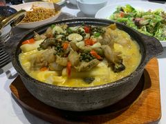 -峨嵋小镇·川菜(勒泰中心店)