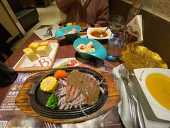-尊品牛排(沙湾印象汇店)