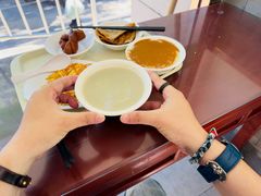 -聚德华天护国寺小吃(甜水园店)