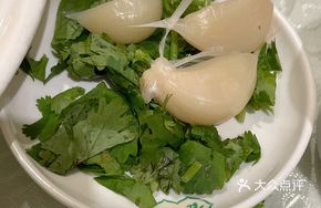 Pickled Garlic with Pepper and Sugar