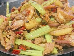 -干老庆贵州留一手烤鱼·地摊火锅(财经大学店)