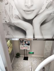 -咪咪专业脱毛连锁机构
