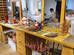 -肆兮眼镜·蔡司·徕卡战略合作店(大坪店)