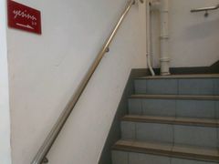 -悦思旅舍(铜锣湾地铁站店)