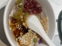 -江城小馆陕南妈妈菜·全球旅行餐厅(钟楼店)