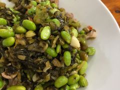 才吃到雪菜毛豆就醉手发抖-三千西子