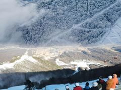 -鳌山滑雪度假区
