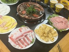 -银同牦牛肉火锅