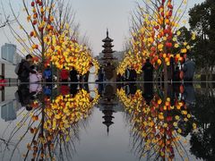 -龙华寺