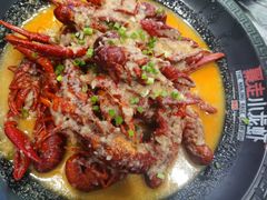 秘制蒜蓉小龙虾-金陵暴走小龙虾·迷踪蟹(凯德MALL店)