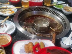 -醉董牛川派鲜肉自选火锅(烟台店)