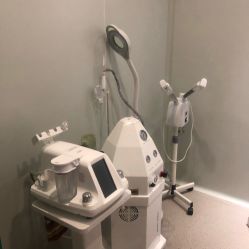 -苑苑vbeauty科技美容SPA