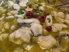 七宇酸菜鱼-七裕庄(凯旋南路店)
