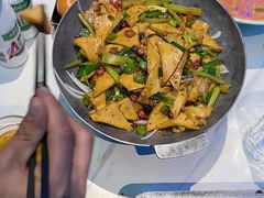 -路边边.炒菜烧烤.音乐餐厅(良乡长虹店)