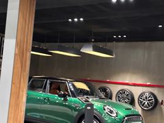 -上海普陀宝诚MINI4S店(红柳路店)