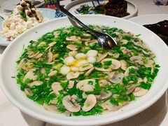 荠菜虾仁烩蘑菇-上海人家花樣年华(虹口龙之梦店)