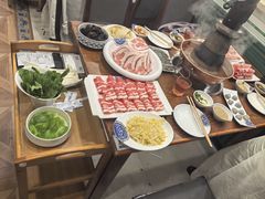 -楼外楼大刀肉传统火锅居(博学路店)