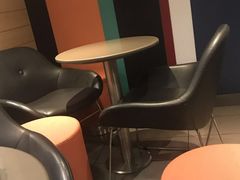 -麦当劳(常山服务区得来速店)