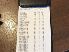 -拉亚汉堡经典餐厅(商城路店)